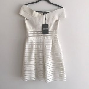 MISSGUIDED Off the Shoulder Dress